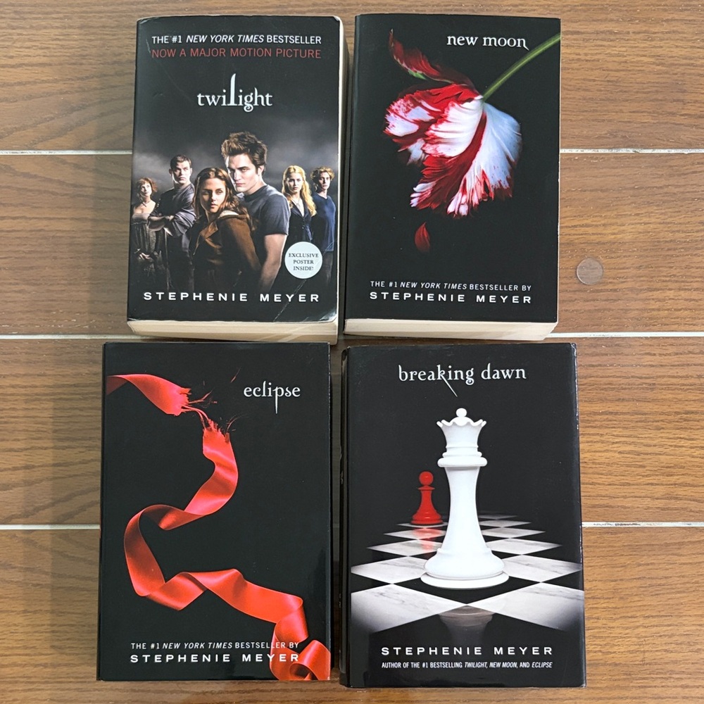 Twilight Saga Books